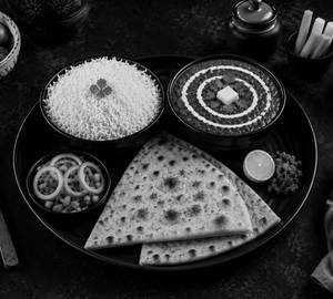 Dal Makhani Mini Thali Meal