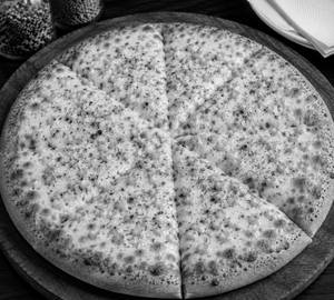 Cheese corn pizza [medium]