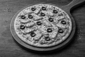 Grilled Chicken Pizza (High Protein, Loaded Chicken)