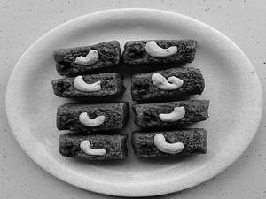Kaju Kishmish Milk Cake