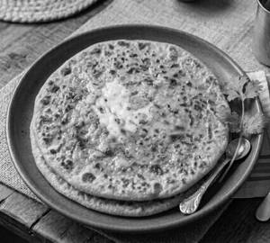 Paneer paratha 