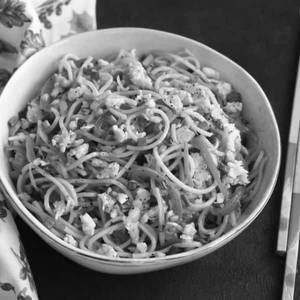 Egg Hakka Noodles