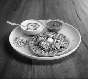 Aloo Sev Paratha