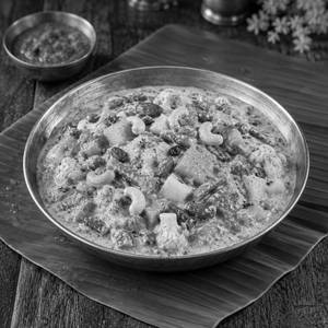 Sweet Navratan Korma
