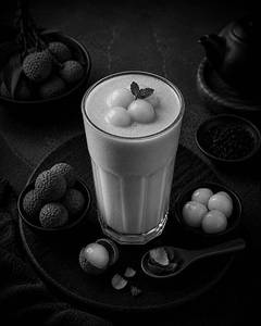 Litchi Milkshake