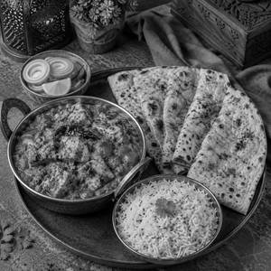 Paneer Angara Masala With 4 Butter Roti And Jeera Rice