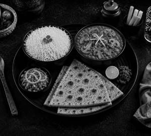 Mushroom Masala Mini Thali Meal