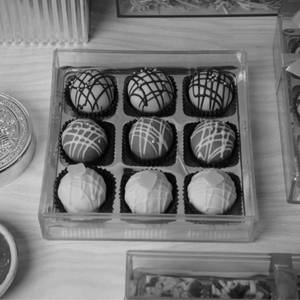 Truffle Chocolate Box 9 Pcs