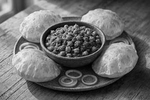 Chhole Poori