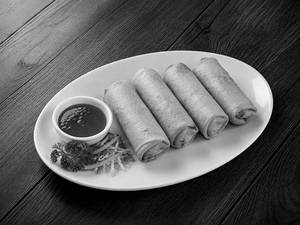 CHICKEN SPRING ROLL