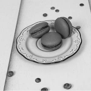 Belgian Chocolate Macaron Per Pcs