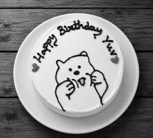 300 Grams Cute Bear Doodle Cake