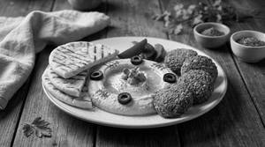Hummus Falafel With Pita