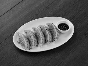 PAN FRIED GYOZA