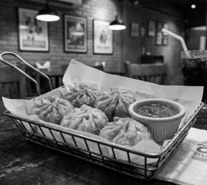 Steam Veg Momo [6 Pieces]