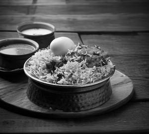 Chicken Biryani [4 Pieces Chicken, 1 Egg]