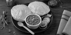 Chole Bhature [2 Bhature]