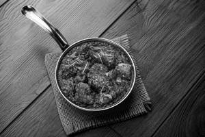 SAAG MUTTON