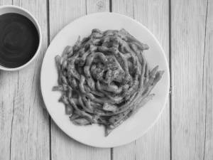 ￼ Fries peri peri souse