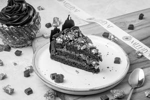 Choco Nougat Crunch Pastry