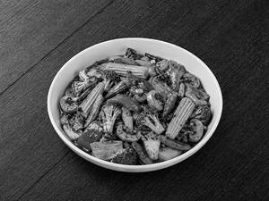 EXOTIC VEGETABLES IN SICHUAN SAUCE