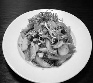 Pan Fry Noodles With Excotic Veg