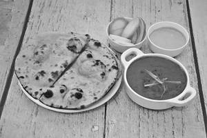 2 Tandoori Roti Sabji Combo