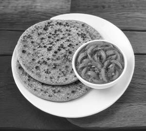 Paratha With Pyaz Ki Sabji