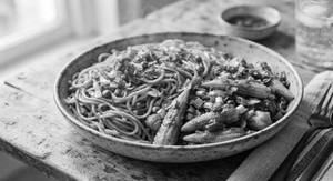 Noodles + Baby Corn Manchurian Gravy Bowl