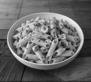 Garlic Egg Pasta