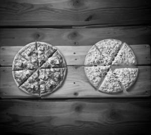 Cheese corn pizza with panner pizza