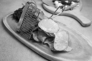 Sweet potato chips