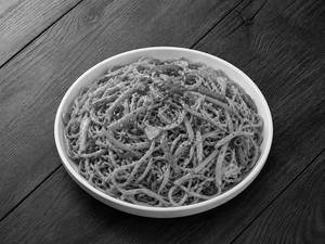CHILLI GARLIC NOODLES
