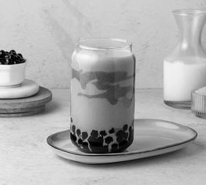 Taiwanese Taro Milk Tea