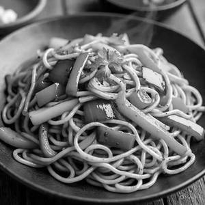 Veg Hakka Noodles