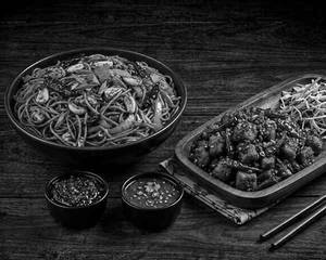 Crispy Chicken With Burnt Red Chilli Chicken Noodles Combo