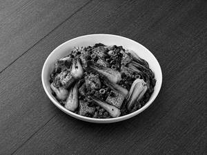 BOK CHOY AND TOFU IN BLACK BEAN SAUCE