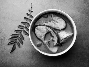 Rohu Fish Curry With 5 Tawa Roti