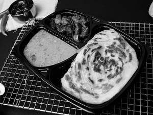 Parotta+veg Kurma+mushroom Ghee Roast