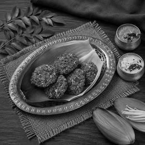 Vada Mathukamalli / Banana Flower Vada