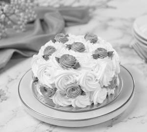 Vanilla tulip flowered cake [500 gm ]