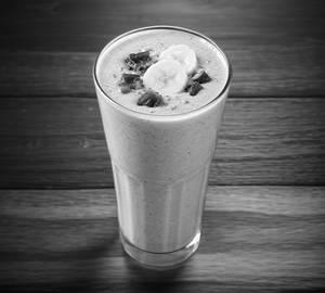 Banana & dates shake [ 1 glass ]