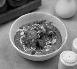 Anar Murgh Makhanwala