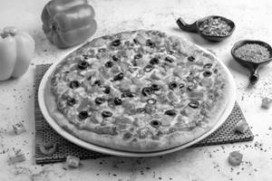 Paneer Paprika Pizza 