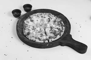 Paneer Tikka Pizza 