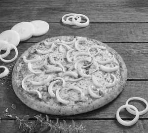 Cheesy Onion Pizza