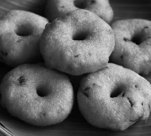 Plain vada [1 piece]