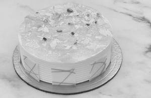 El Tropical Fresh Pineapple Gateaux Medium