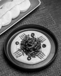 Loaded Hummus With Smoked Mushroom