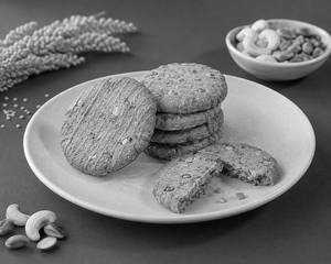 Sugar-Free Gluten-Free Cashew & Pistachio Jowar Cookies [75 Gms]